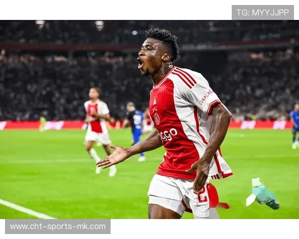 阿贾克斯稳居荷甲榜首，冠军争夺愈加激烈，阿贾克斯荷甲9-0大胜 全队8人破门